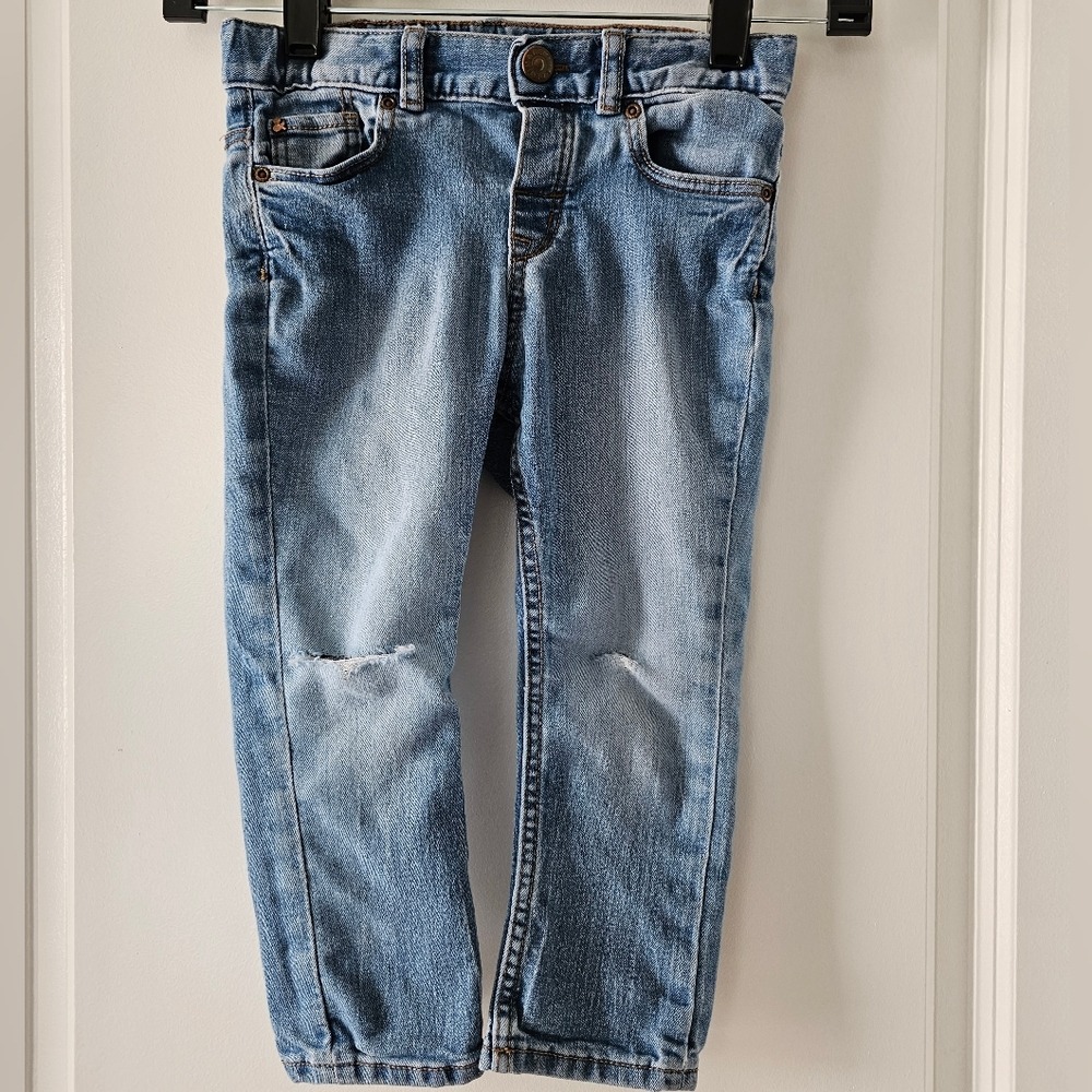 Boy's sz 1.5-2Y Slim Fit Distressed Light Wash Jeans Adjustable Waist ripped